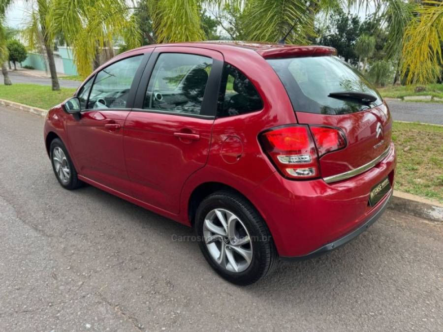 CITROËN - C3 - 2014/2015 - Vermelha - R$ 46.900,00