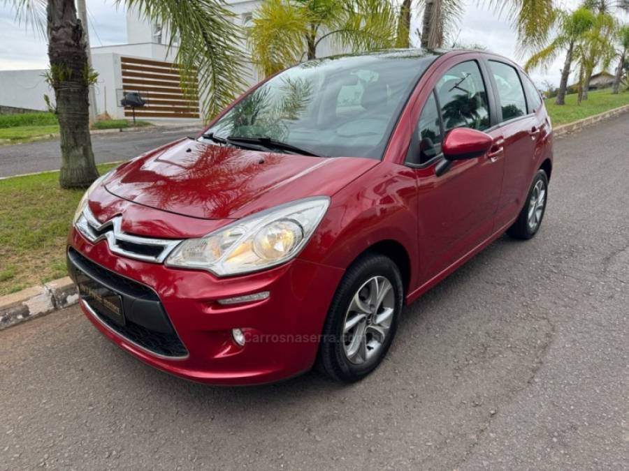 CITROËN - C3 - 2014/2015 - Vermelha - R$ 46.900,00